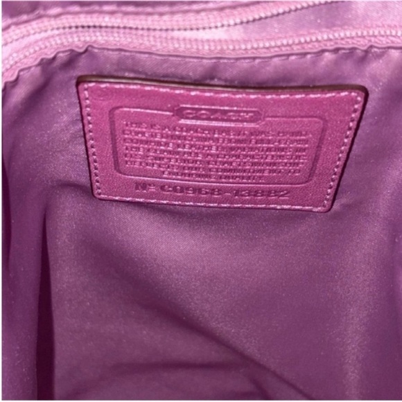 Coach soho hobo bucket buckle bag purple purse oversized crossbody C0968
13882 - Picture 16 of 16